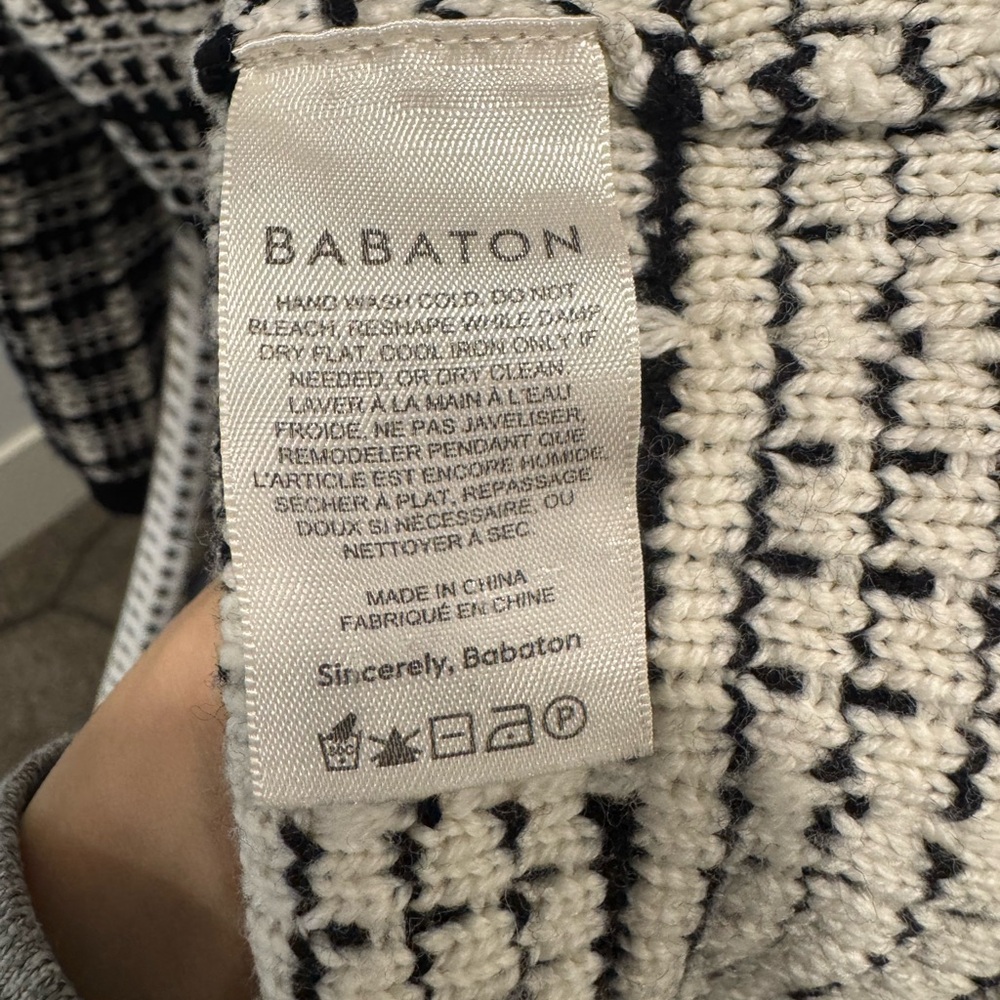 Babaton Wool Plaid Knit Cardigan - Picture 3 of 3